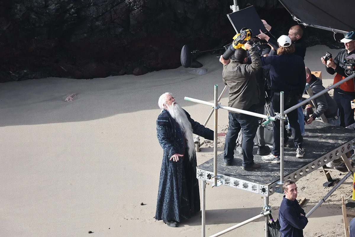 Wizarding World Direct / X📷Джон Литгоу в образе Дамблдора