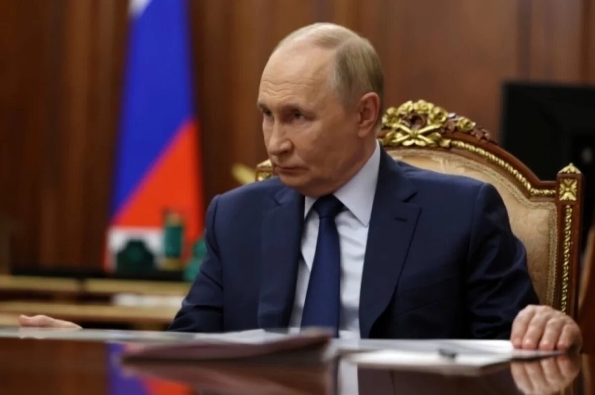    Путин: работа РФ по урегулированию строится на положениях саммита на Аляске