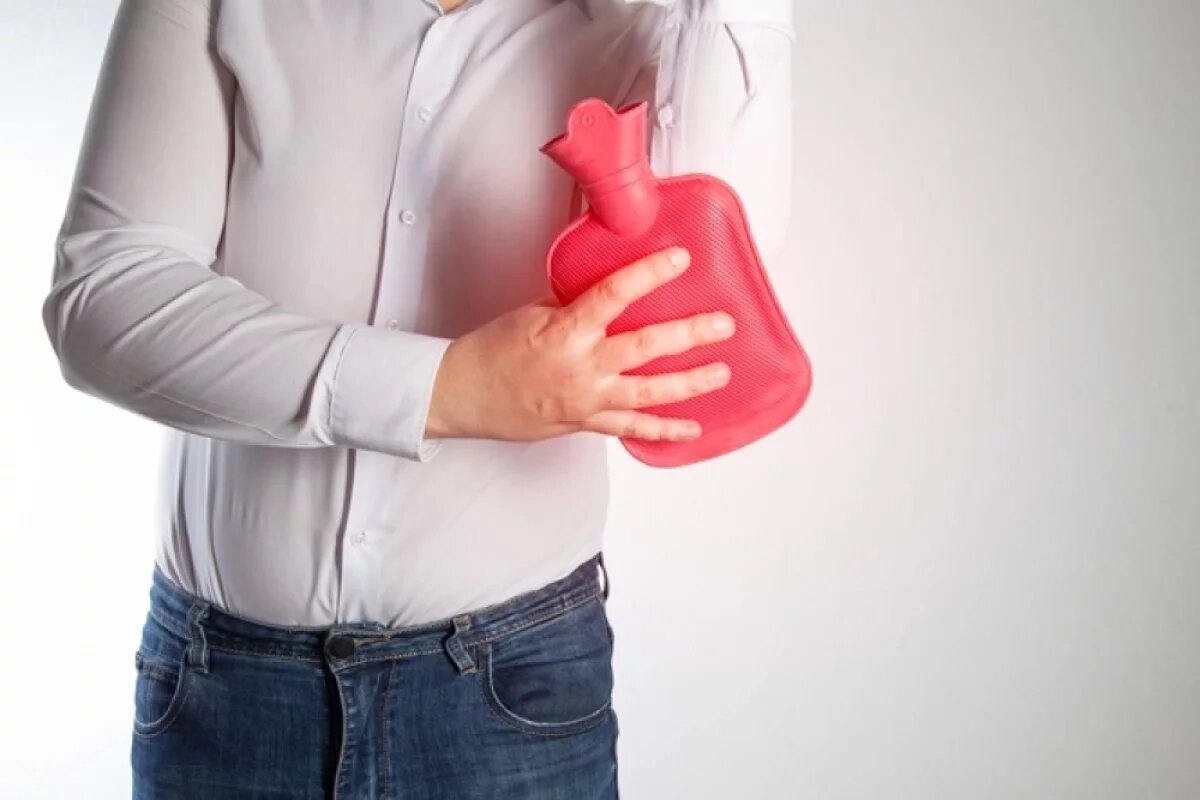    Чуть что, все начинают греть. На деле же это далеко не всегда панацея и избавление от боли.