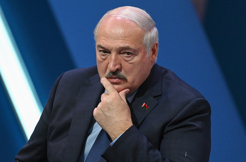    Лукашенко призвал страны СНГ не давать втянуть себя в опаснейшие авантюры