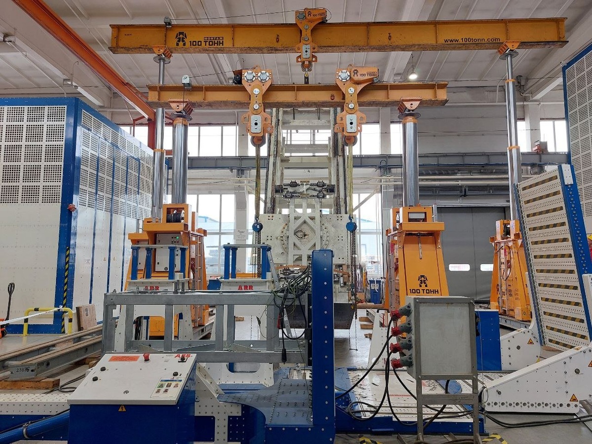 Установка кантователя в проектное положение