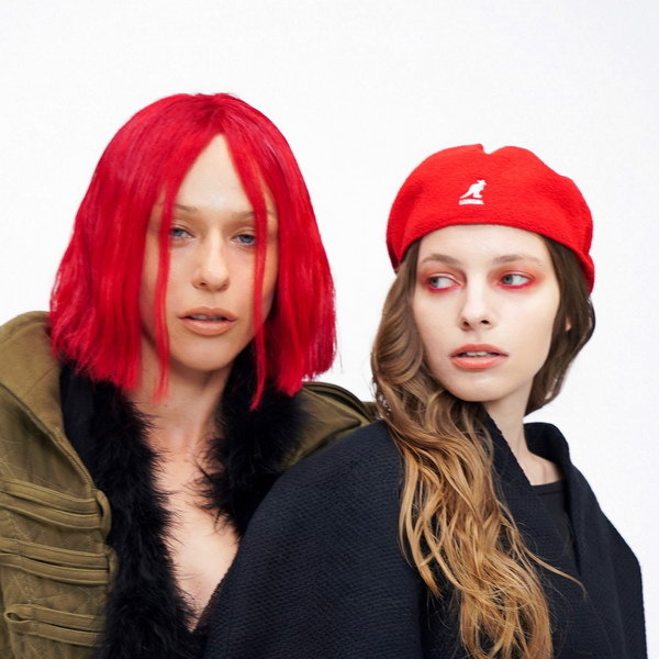     IOWA и Минаева выпустили гимн уставшим от вечной гонки