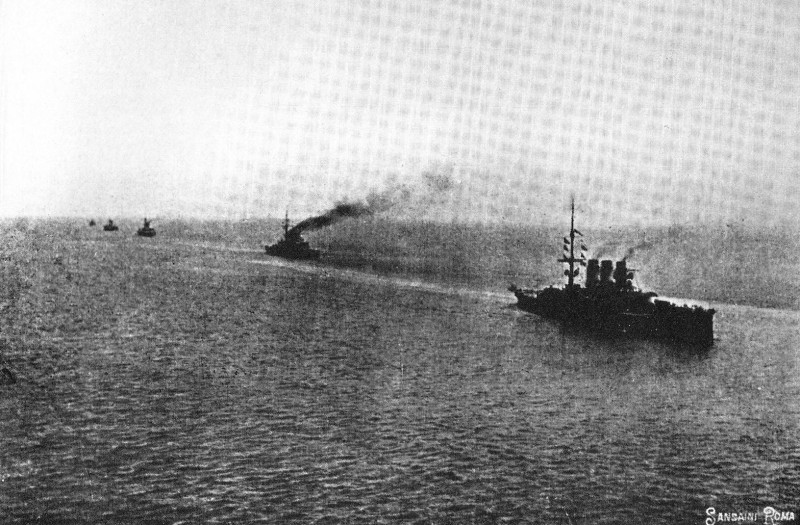 Тяжелые силы итальянского флота на переходе в Триполитанию, 1911.