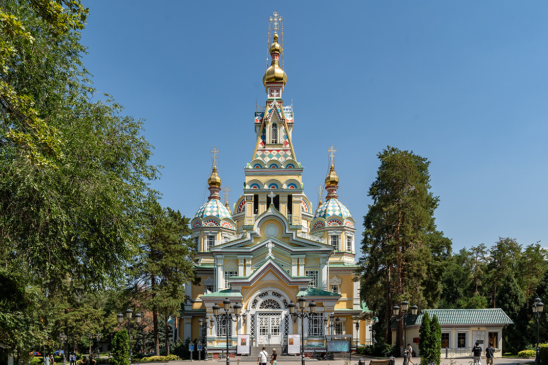 Вознесенский кафедральный собор в Алматы