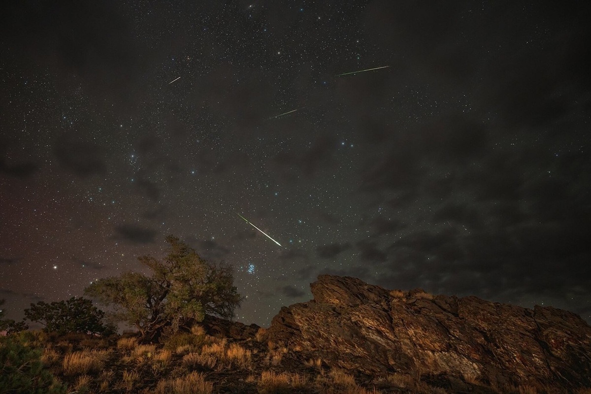     Загадка Персеиды: почему звезды чаще падают в августе и чем метеоры отличаются от метеоритов