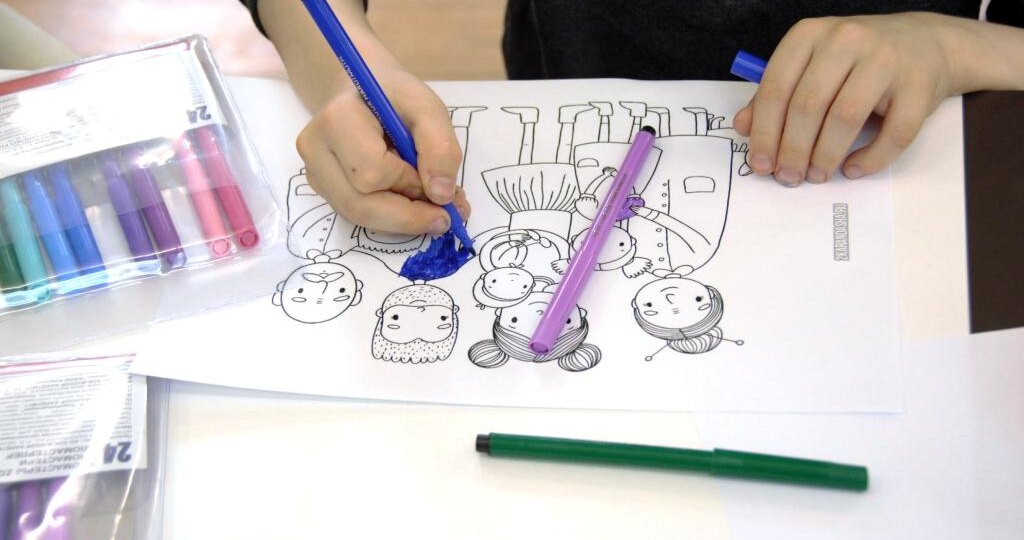 Маску – сначала на себя. Как родителям заботиться о психическом здоровье - своем и ребенка