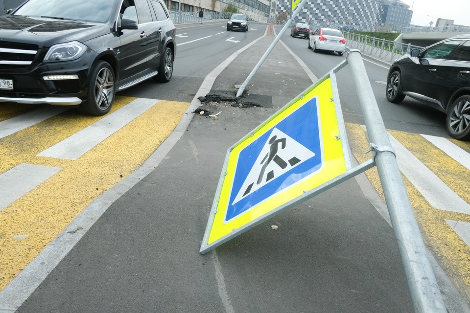    В ульяновском поселке Ишеевка водитель сбил на пешеходном переходе женщину архив "КП"