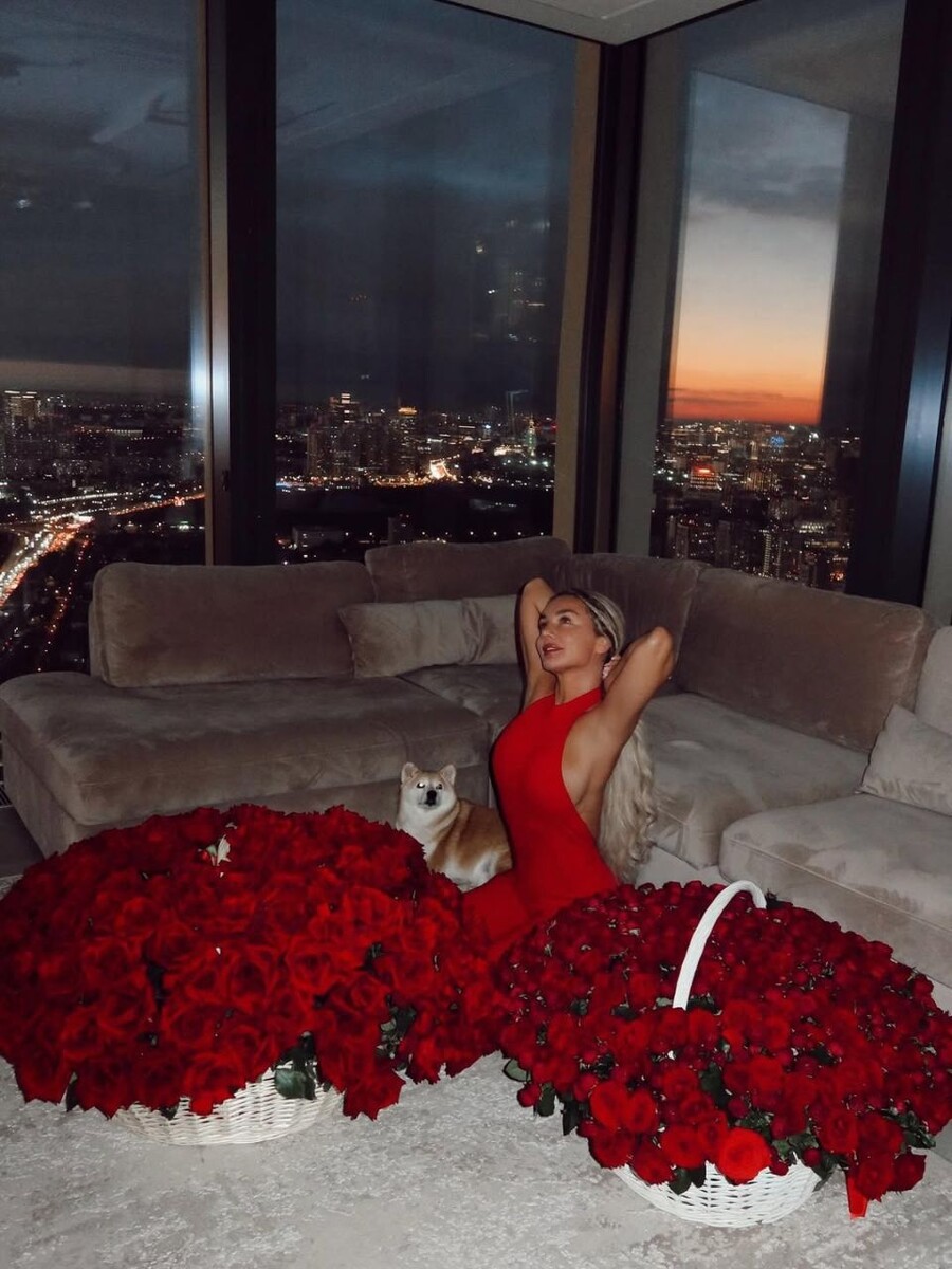    Анна Седокова. Источник: @annasedokova*