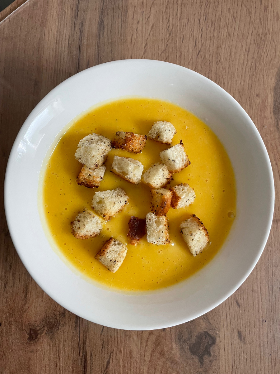 Это вкусно, попробуйте приготовить. Приятного аппетита.