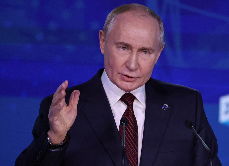    AT: Запад уже должен уяснить, что Украина для него потеряна REUTERS