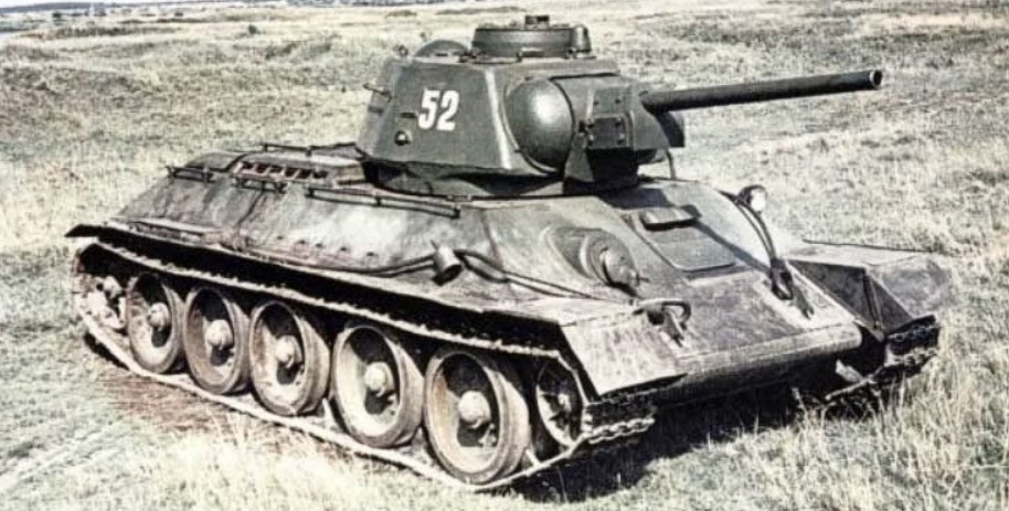 Почему гибли Т-34: основные уязвимости танка, которые враг использовал до конца войны