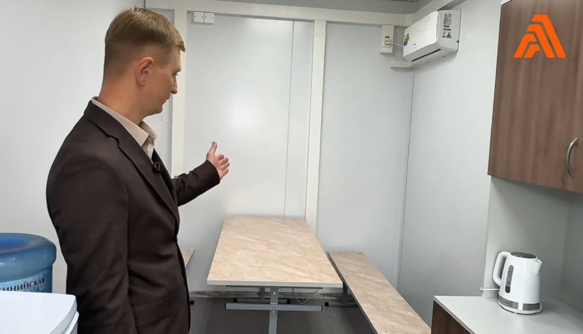    Комната отдыха в диспетчерском пункте оснащена всем необходимым для приема пищи