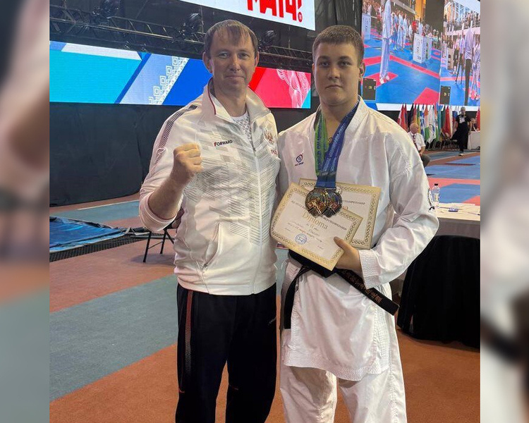     Курский спортсмен стал чемпионом мира по всестилевому каратэ