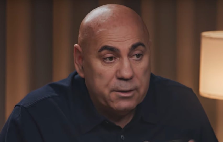 Фото: Prt Scr youtube.com / First show room