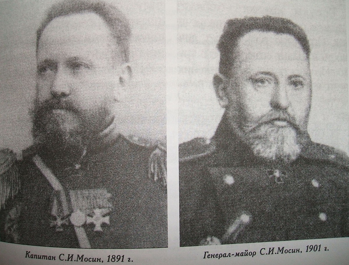 На фотографии: Сергей Иванович Мосин – русский конструктор и организатор производства стрелкового оружия. Генерал-майор Русской императорской армии. Изобретатель «трёхлинейной винтовки образца 1891 года» или легендарной винтовки Мосина. Источник фото: https://ru.wikipedia.org/wiki/Мосин,_Сергей_Иванович#/media/Файл:Мосин.JPG 