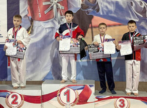 /  ФОТО из архива Спортивной школы № 1 г. Аксая Администратор  📷
