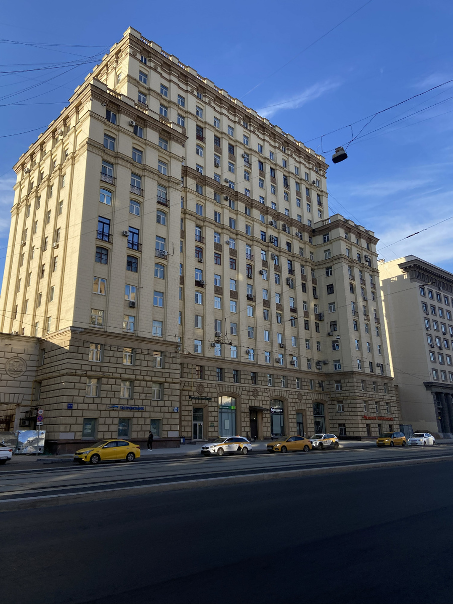 Ул. Краснопрудная.