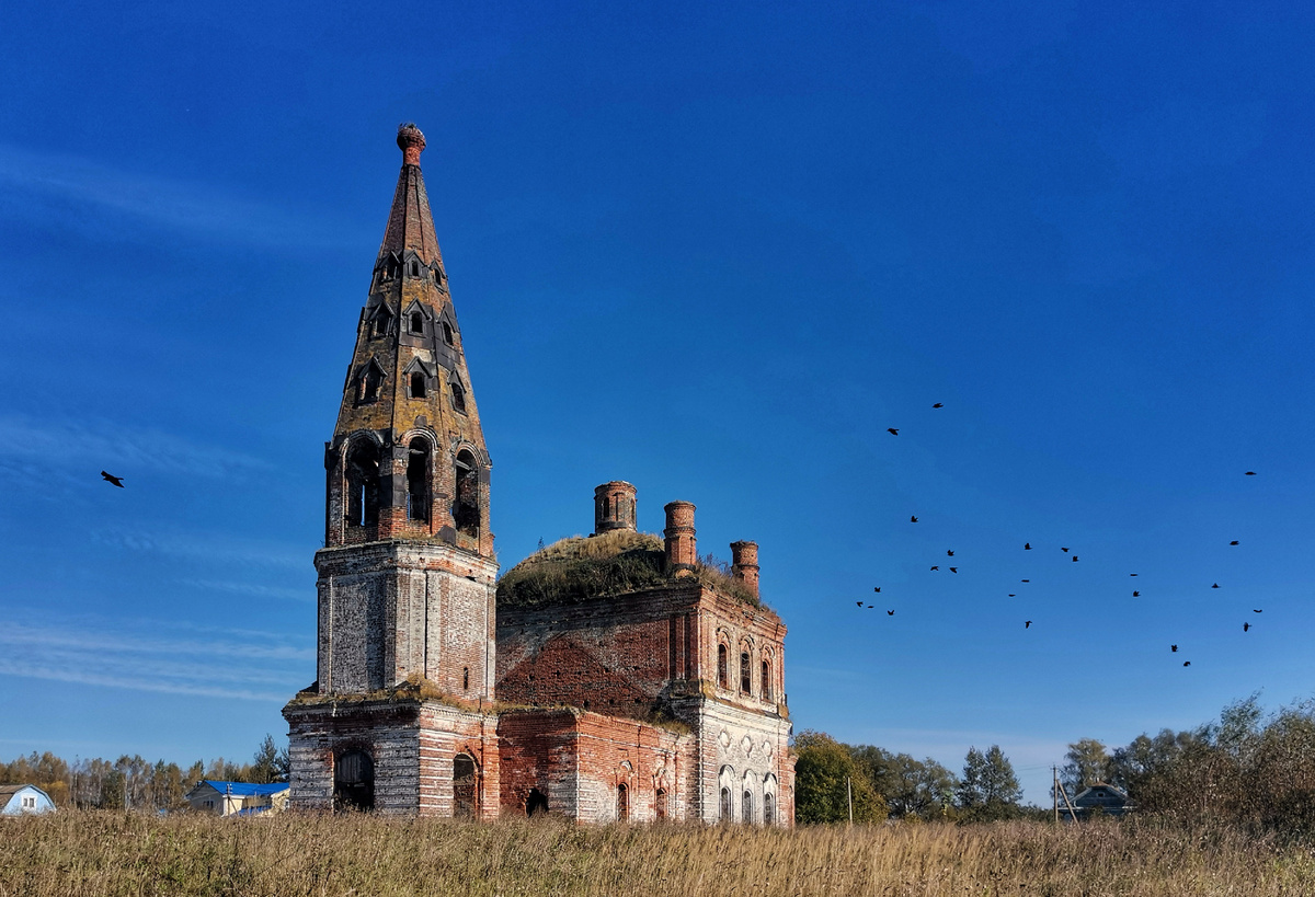 Митино, Покровская церковь.