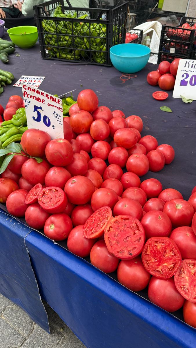 Tomato по 50 лир