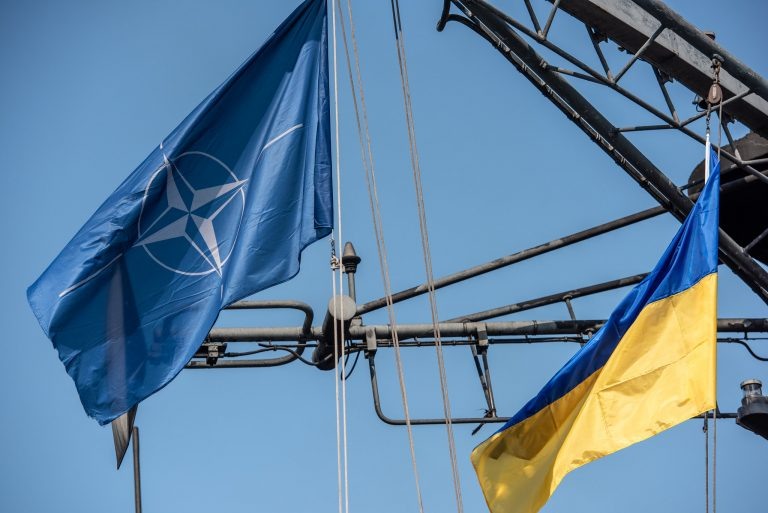    Фото: NATO / FRAN WO C. Valverde Карина Романова