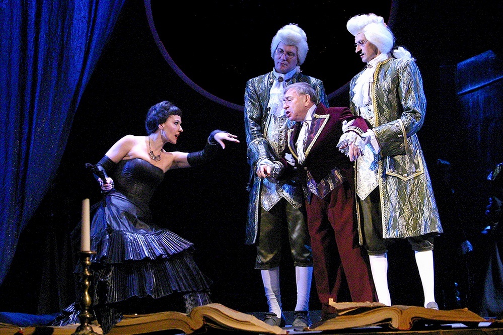     Фото: Театр Комедии им. Акимова