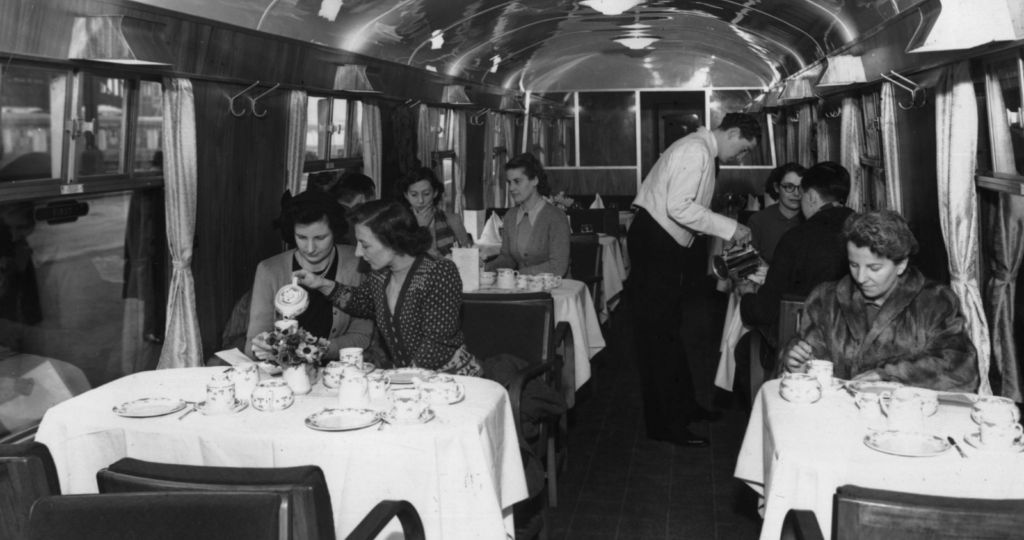 Шаверма — новый король поездов Москва – Петербург