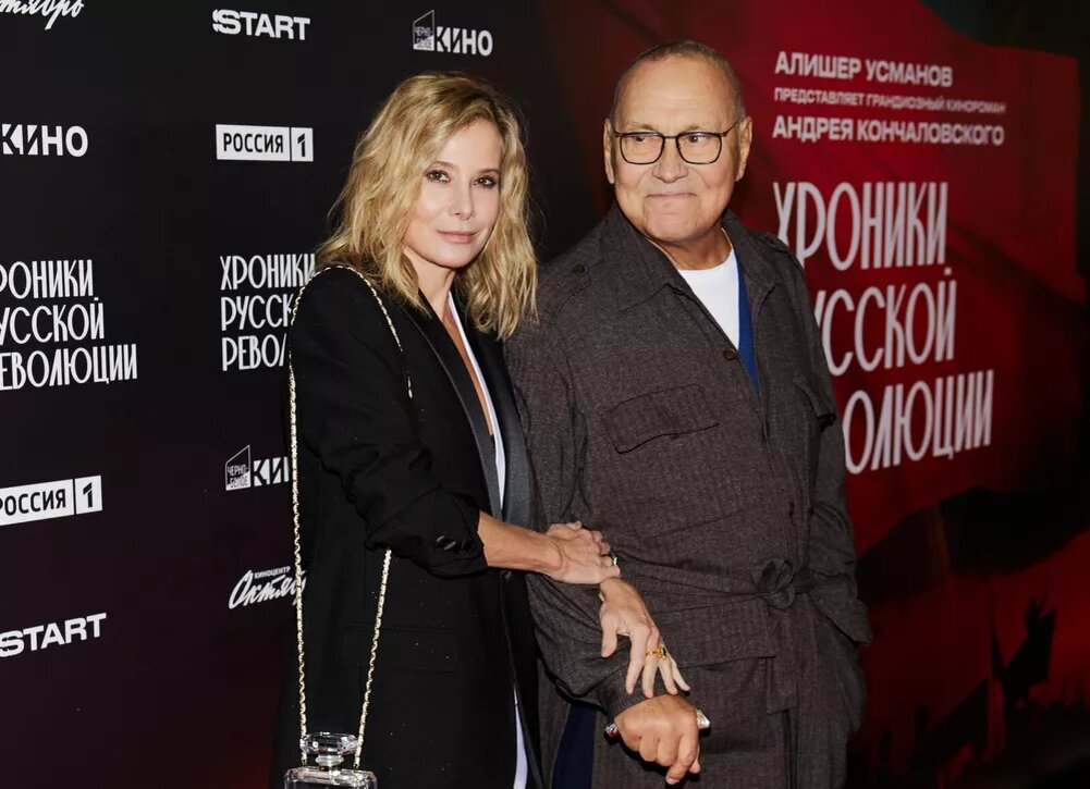    Бондарчук, Михалков, Кончаловский: премьера киноромана "Хроники русской революции"
