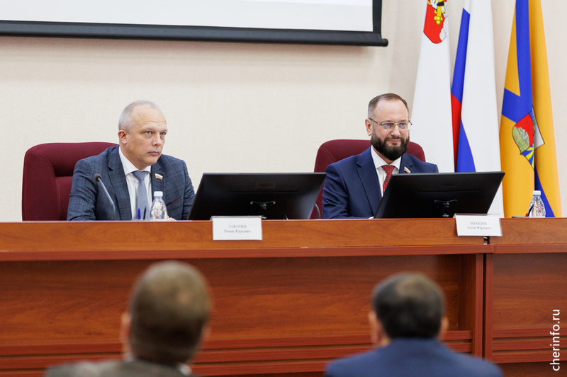    По итогам второго квартала в пятерку лучших вошли депутаты Вологодского, Верховажского, Белозерского округов, Вологды и Череповца.