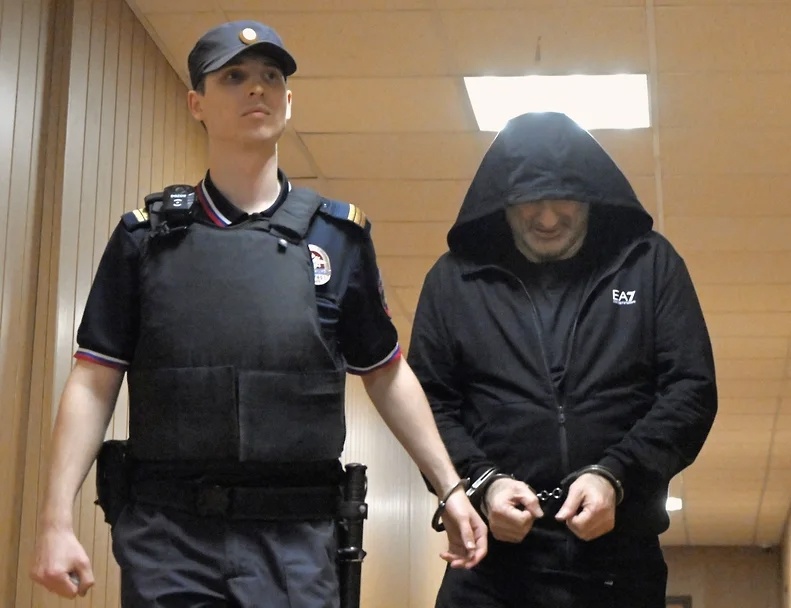 Источник фото ВКонтакте - https://sun9-37.userapi.com/s/v1/if2/GAyuf9Zz1rseTG7EQU3waQfaSVgtl9UU1VZw6wRlYVigSUqLUaDqNAc6ybDb7AznggAbMqLSlzFUe6qyeBgoyy9U.jpg?quality=95&as=32x25,48x37,72x55,108x83,160x123,240x184,360x277,480x369,540x415,640x492,720x553,791x608&from=bu&cs=791x0