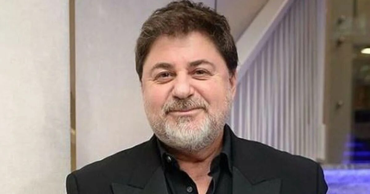 Даже Александр Цекало, телеведущий и продюсер, один из самых точных коммуникаторов в российском шоу-бизнесе, в одном из интервью отмечал:

«НЛП - это не трюк. Это прикладной навык, который помогает управлять вниманием аудитории и быть убедительным без агрессии».