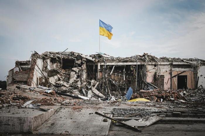 Обложка © Shutterstock / FOTODOM / Melnikov Dmitriy