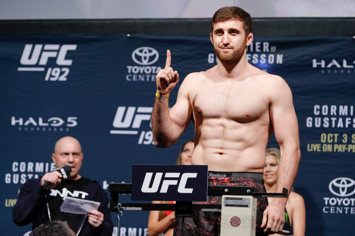     Руслан Магомедов