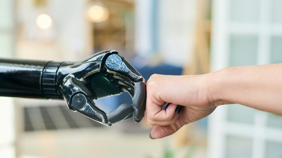 Существуют три закона робототехники, которые задают этический каркас поведению машинИсточник: Unsplash