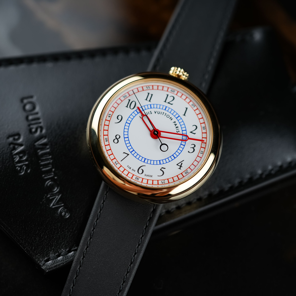 Фото: monochrome-watches.com