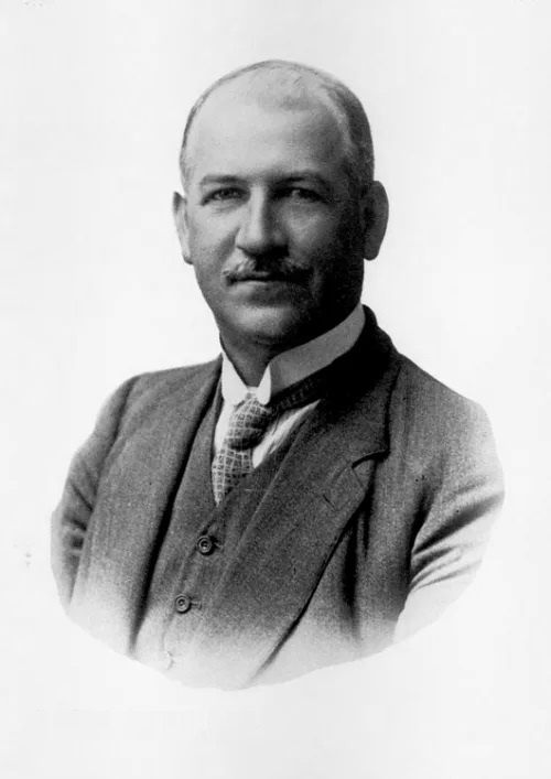 Авраам Исаак Перольд 1880-1941