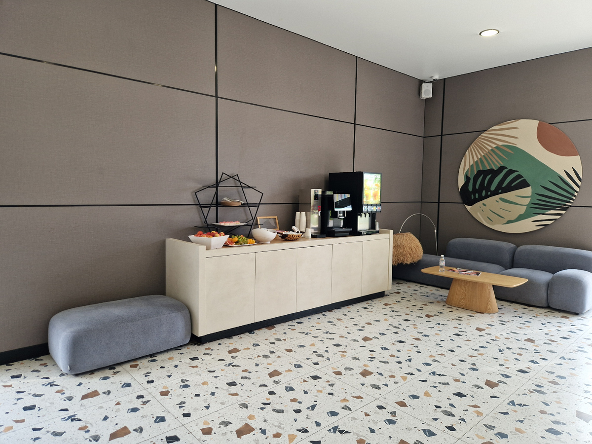 Джамайка. Зона ожидания.