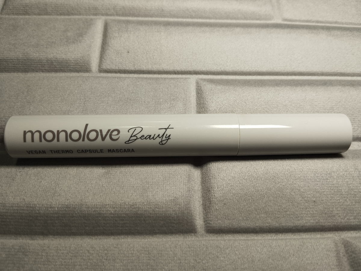 MONOLOVE vegan thermo capsule стоимостью 599 рублей. 