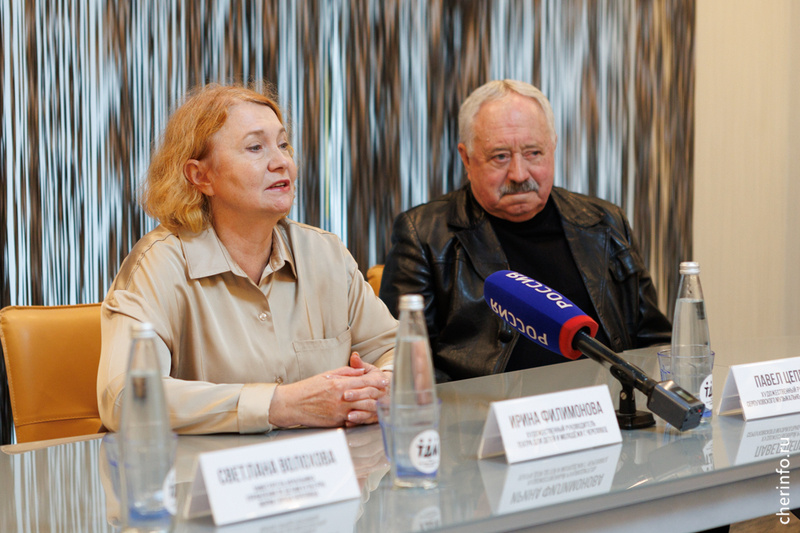    Труппа Серпуховского музыкально-драматического театра приехала в Череповец впервые.