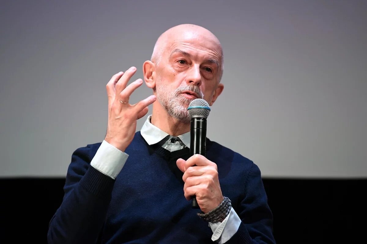    Эдуард Бояков возглавил Театр на Малой Ордынке в качестве художественного руководителя.