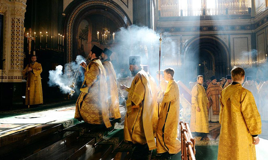 Как создавался церковный маркетинг для контроля над обществом