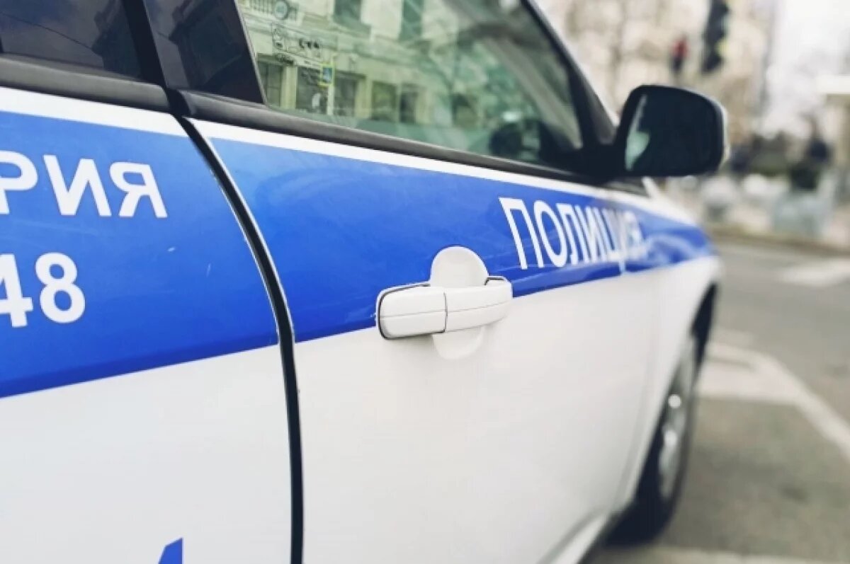    В Краснодаре полицейские проверят мужчину, который напугал жильцов ЖК