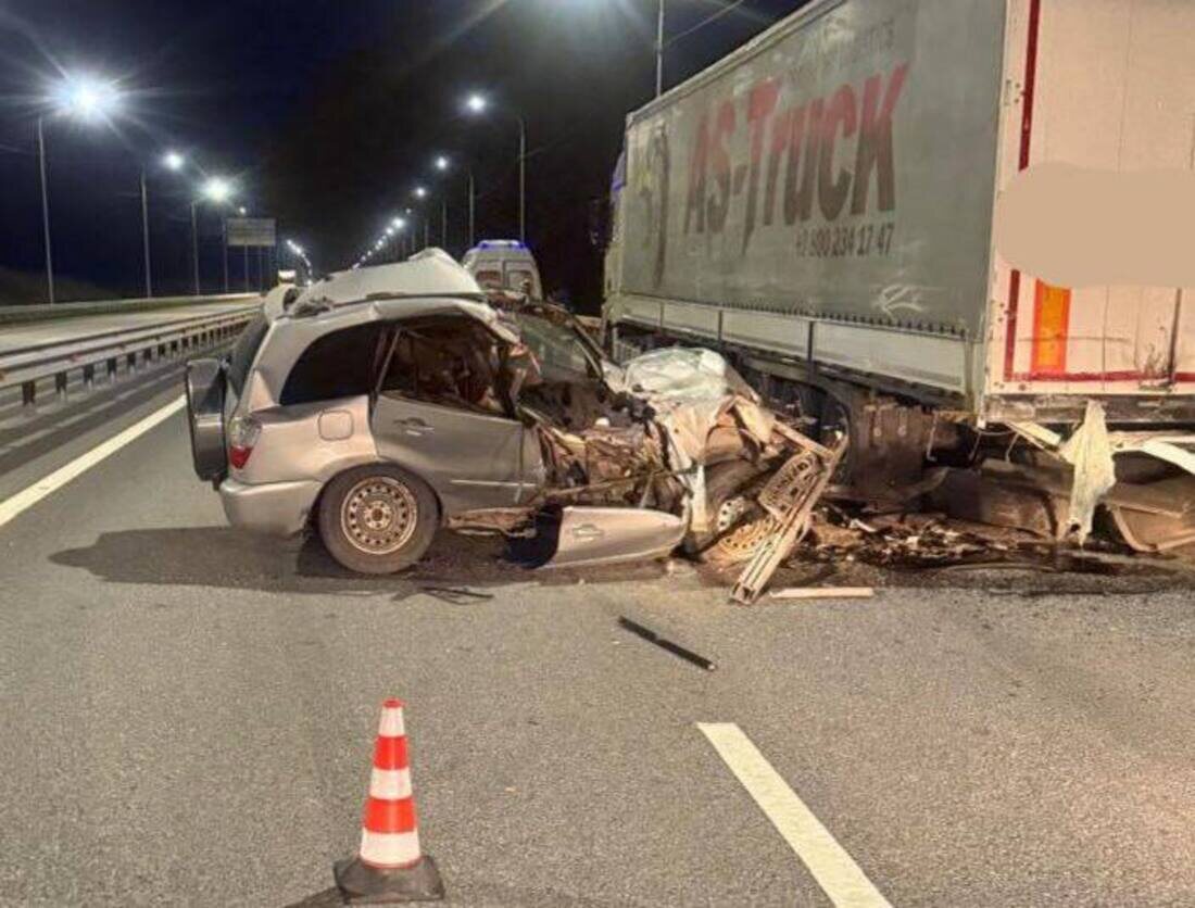    В ДТП 2 человека погибли и 15 получили травмы