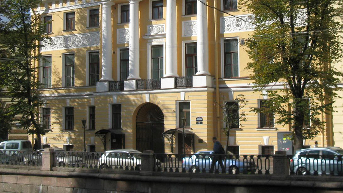 Музей искусства Санкт-Петербурга (МИСП) - особняк Альбрехтов-Алафузовых на набережной канала Грибоедова →