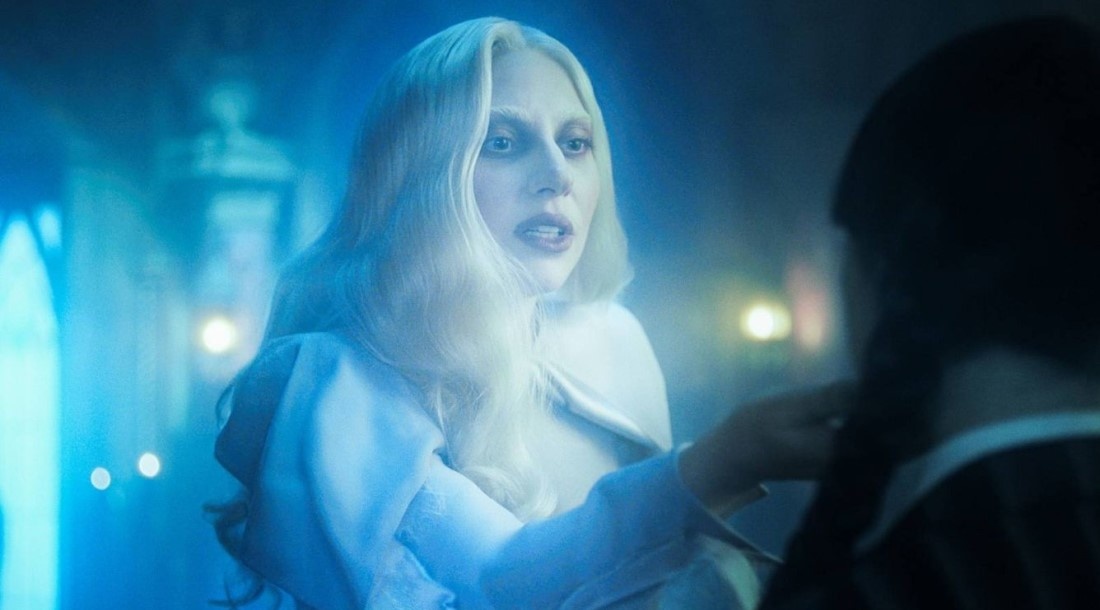     Леди Гага, кадр из 2 сезона сериала «Уэнсдэй» (2025)