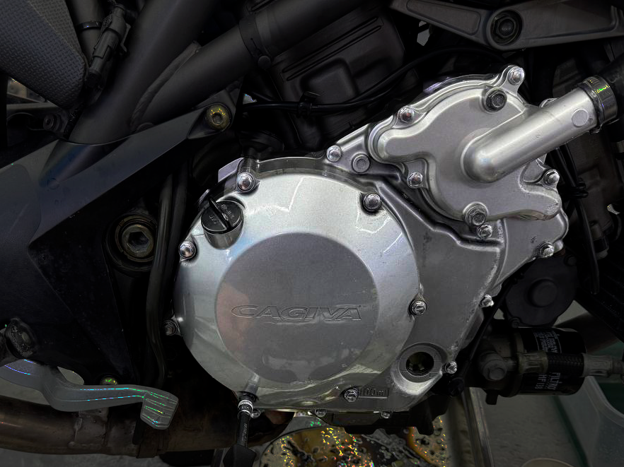 Крышка сцепления мотоцикла CAGIVA RAPTOR