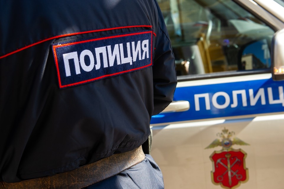    Машину достали со дна карьера. Олег ЗОЛОТО