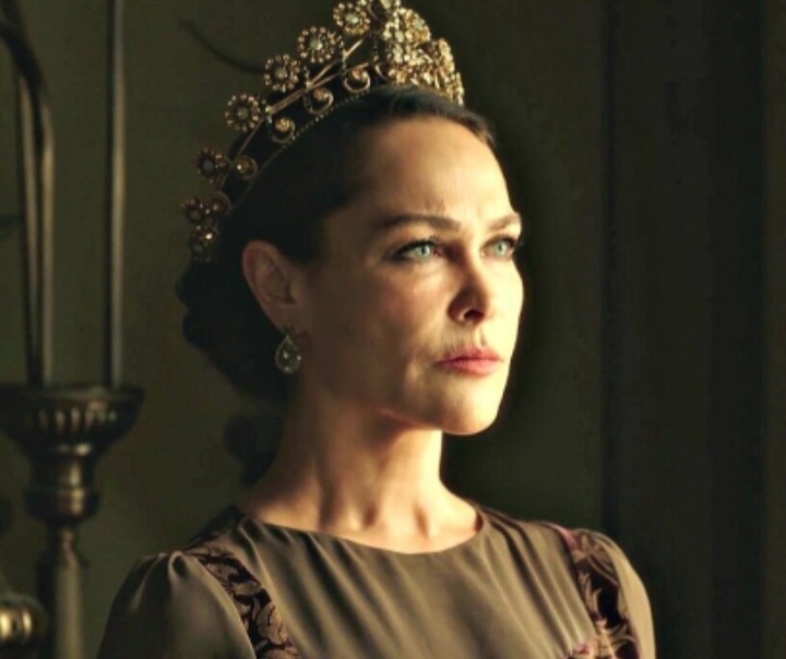                                   Сафие Султан 