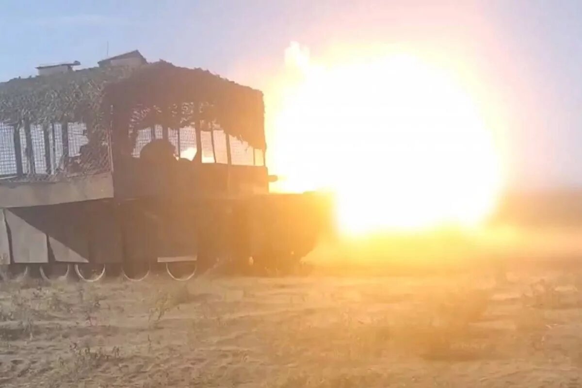    Огонь по украинским позициям.