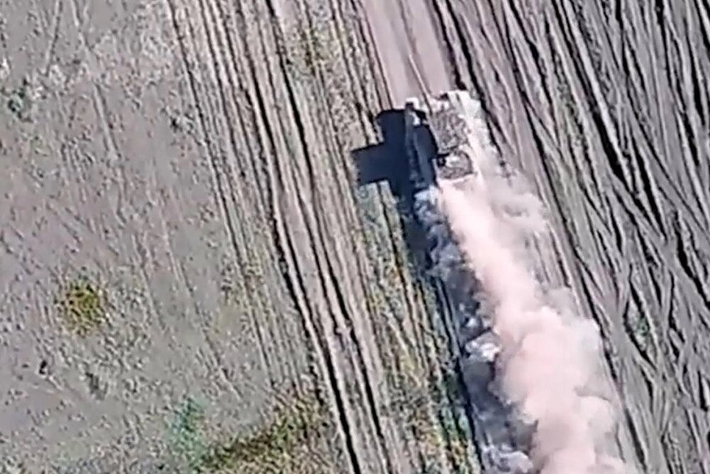    Танк идет в атаку. Фото: Министерство обороны РФ