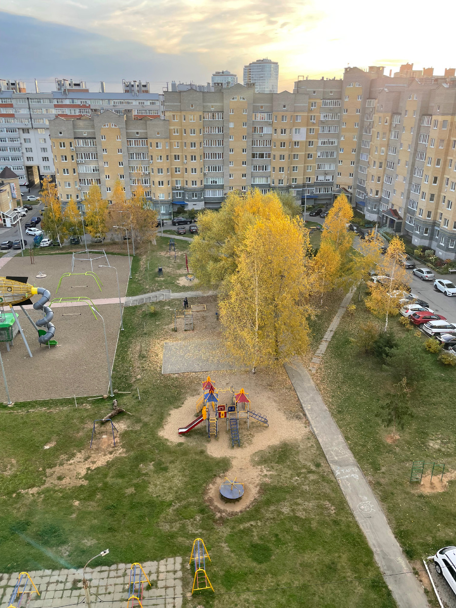 Вид из окна спальни